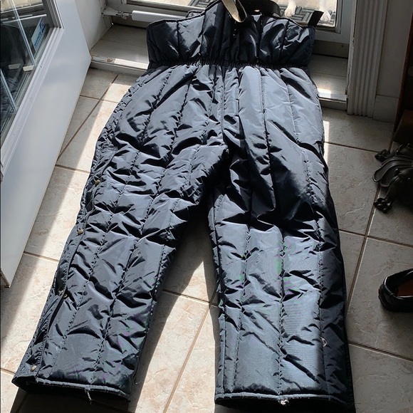 Freezerwear Coveralls - Picture 2 of 7